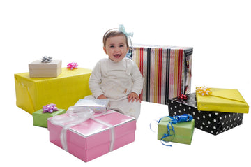 Top 10 Personalized Baby Gifts That Will Make You the Coolest Gift-Giver for 2024