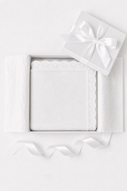 Scallop Knit Blanket Gift
