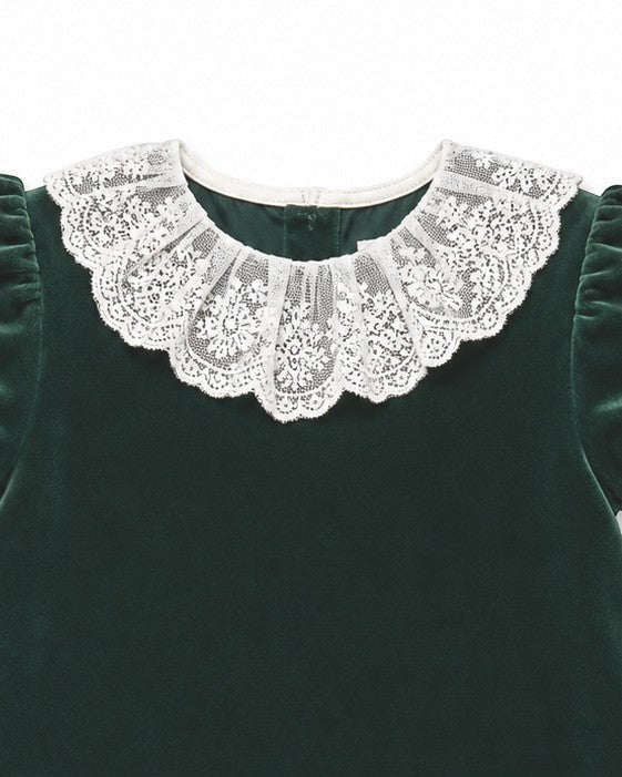 Carriage Boutique toddler green velvet dress featuring a delicate white lace collar and short puff sleeves.